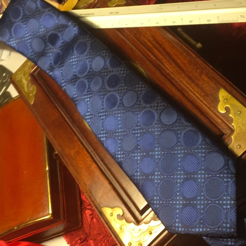 Stacy Adams tie